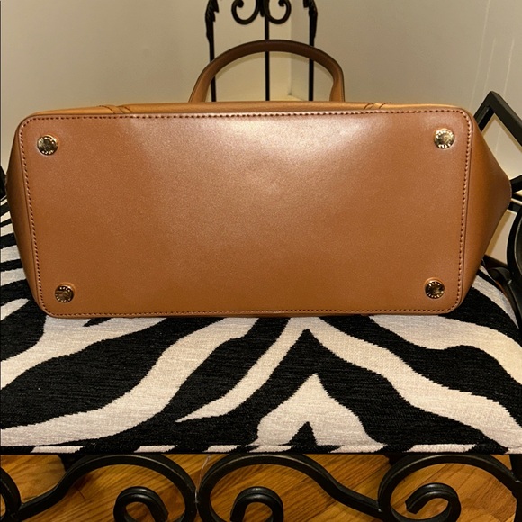 MICHAEL KORS Tan Pebbled Leather Double-Handle Tote - Picture 5 of 6